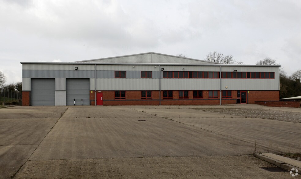 Leigh Rd, Rugby for sale - Primary Photo - Image 1 of 1