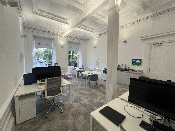 19-20 Rutland Sq, Edinburgh to rent - Building Photo - Image 3 of 4