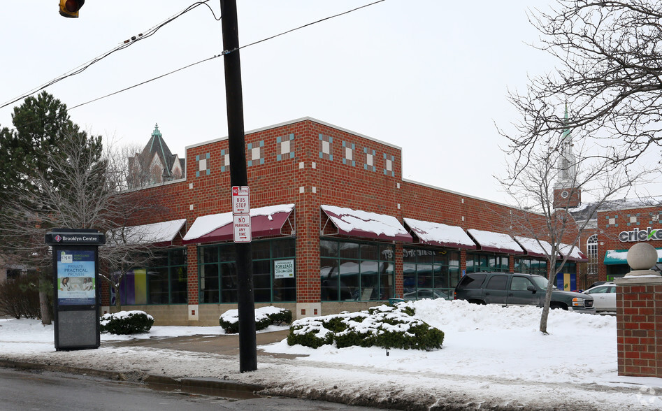 3742 Pearl Rd, Cleveland, OH for sale - Building Photo - Image 1 of 1