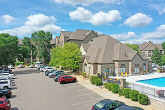 8617 Edinbrook Xing, Brooklyn Park, MN for sale Primary Photo- Image 1 of 27