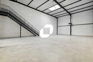 More details for Office, Light Industrial to Rent