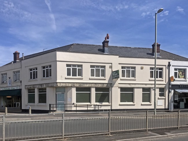 More details for 45-47 Commercial Rd, Totton - Retail to Rent