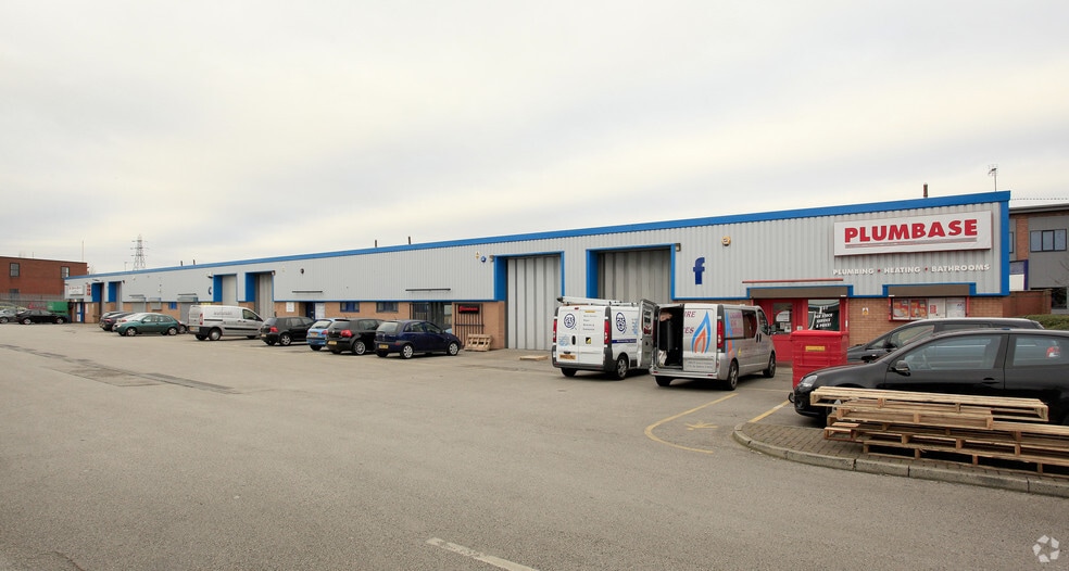 Atlantic St, Altrincham to rent - Building Photo - Image 2 of 36