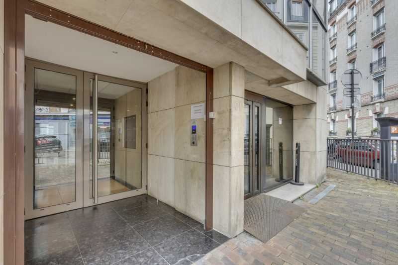 71 Rue Des Tilleuls, Boulogne-Billancourt to rent - Building Photo - Image 3 of 23
