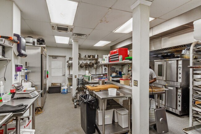 More details for 730 Dublin St, New Orleans, LA - Retail to Rent