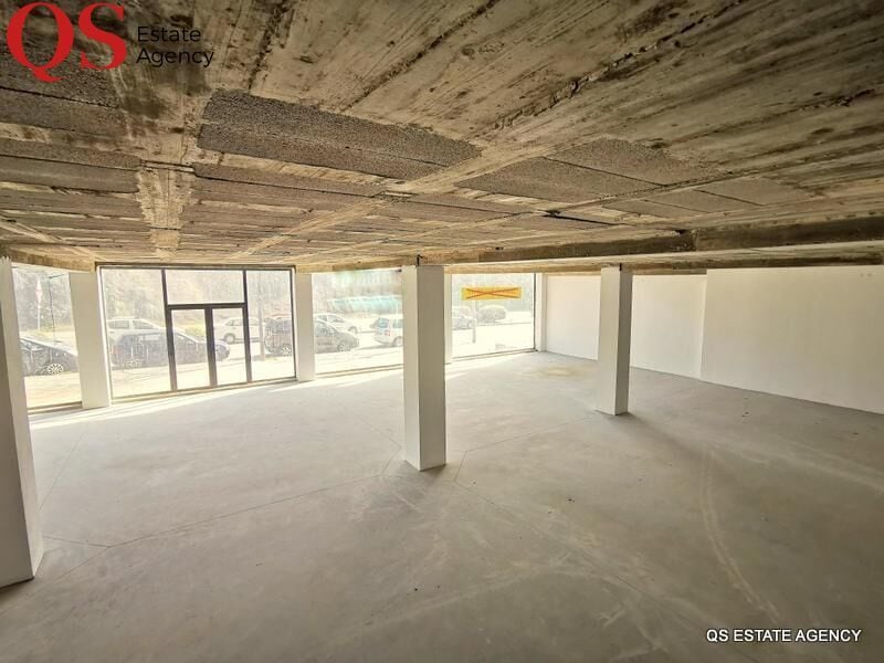 Blanes, GER 17300 - Unit 1-2-3-4-5 -  - Interior Photo - Image 1 of 3