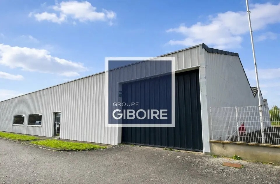 Vente Entrepôt 1 600 m² - Photo 1