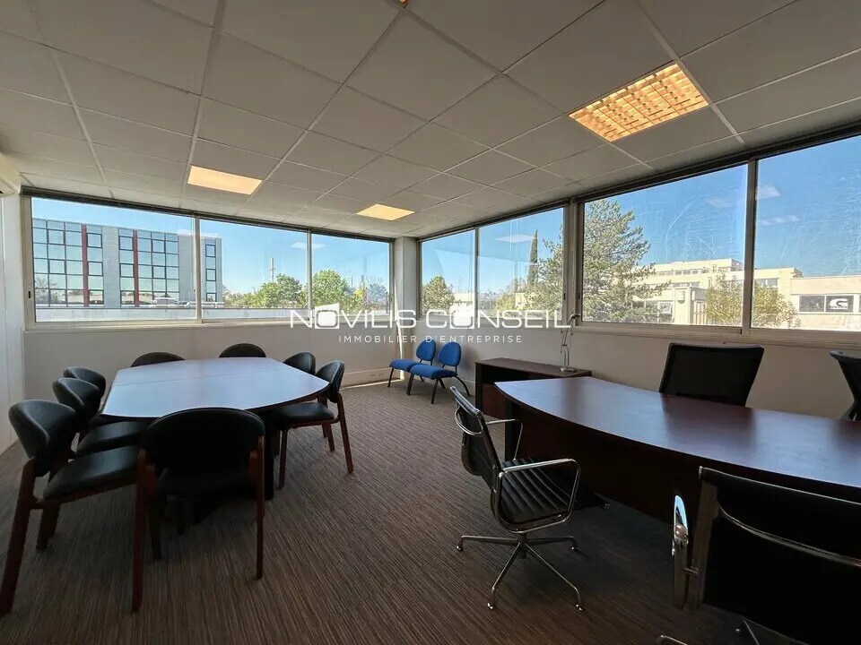 Office in Toulouse to rent Interior Photo- Image 1 of 6