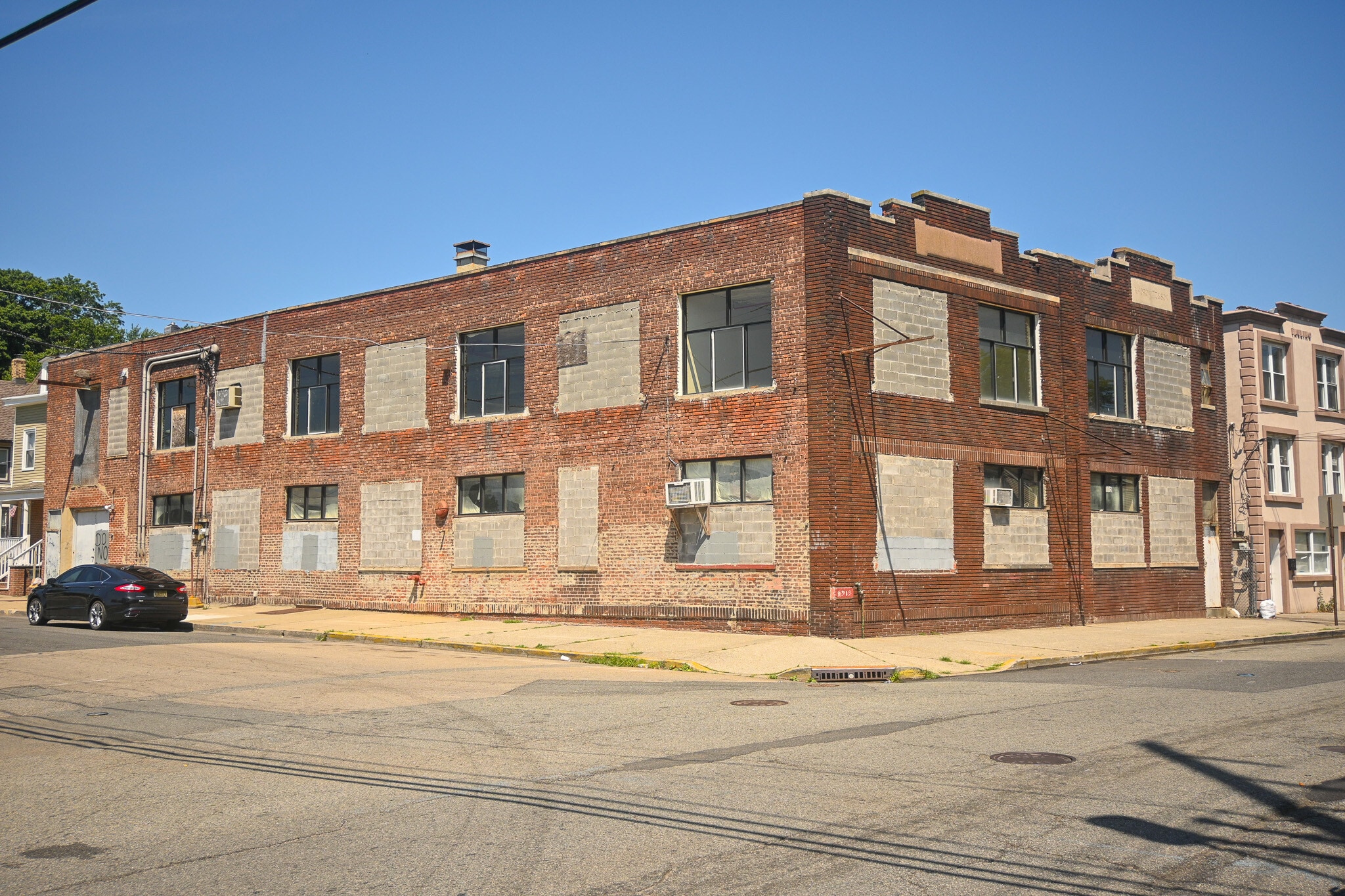 115 Myrtle Ave, Passaic, NJ to rent Building Photo- Image 1 of 16