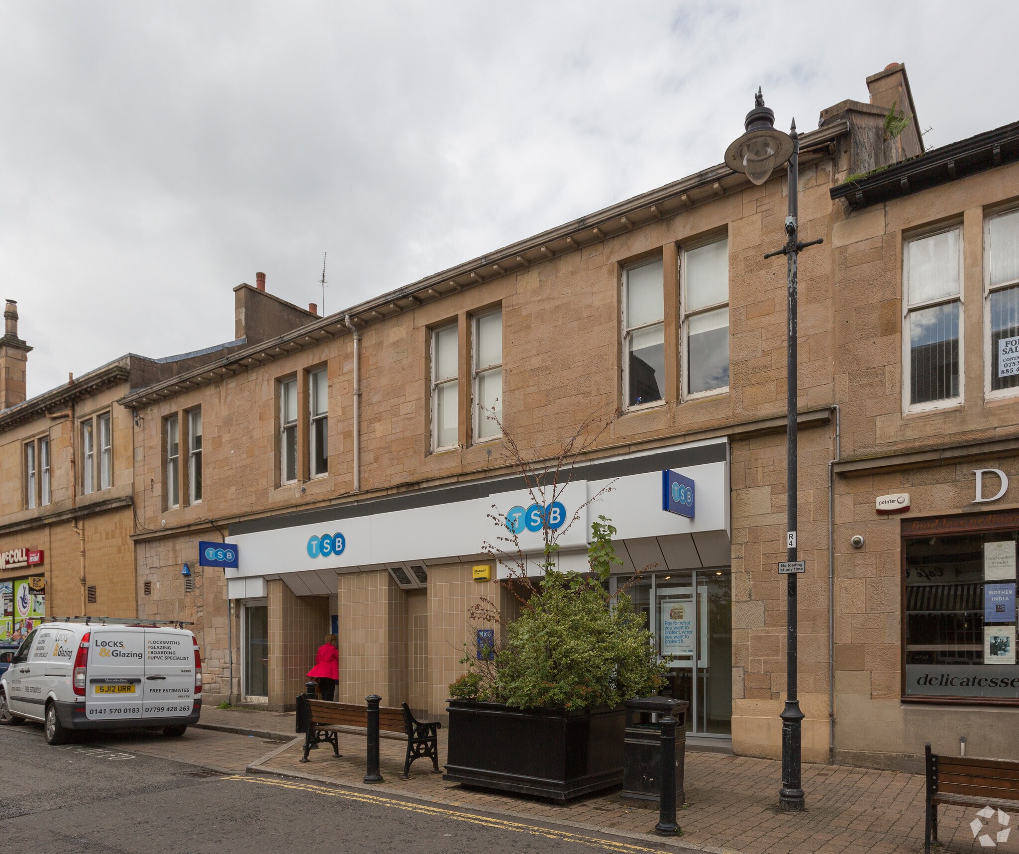 5 New Kirk Rd, Bearsden for sale Primary Photo- Image 1 of 1