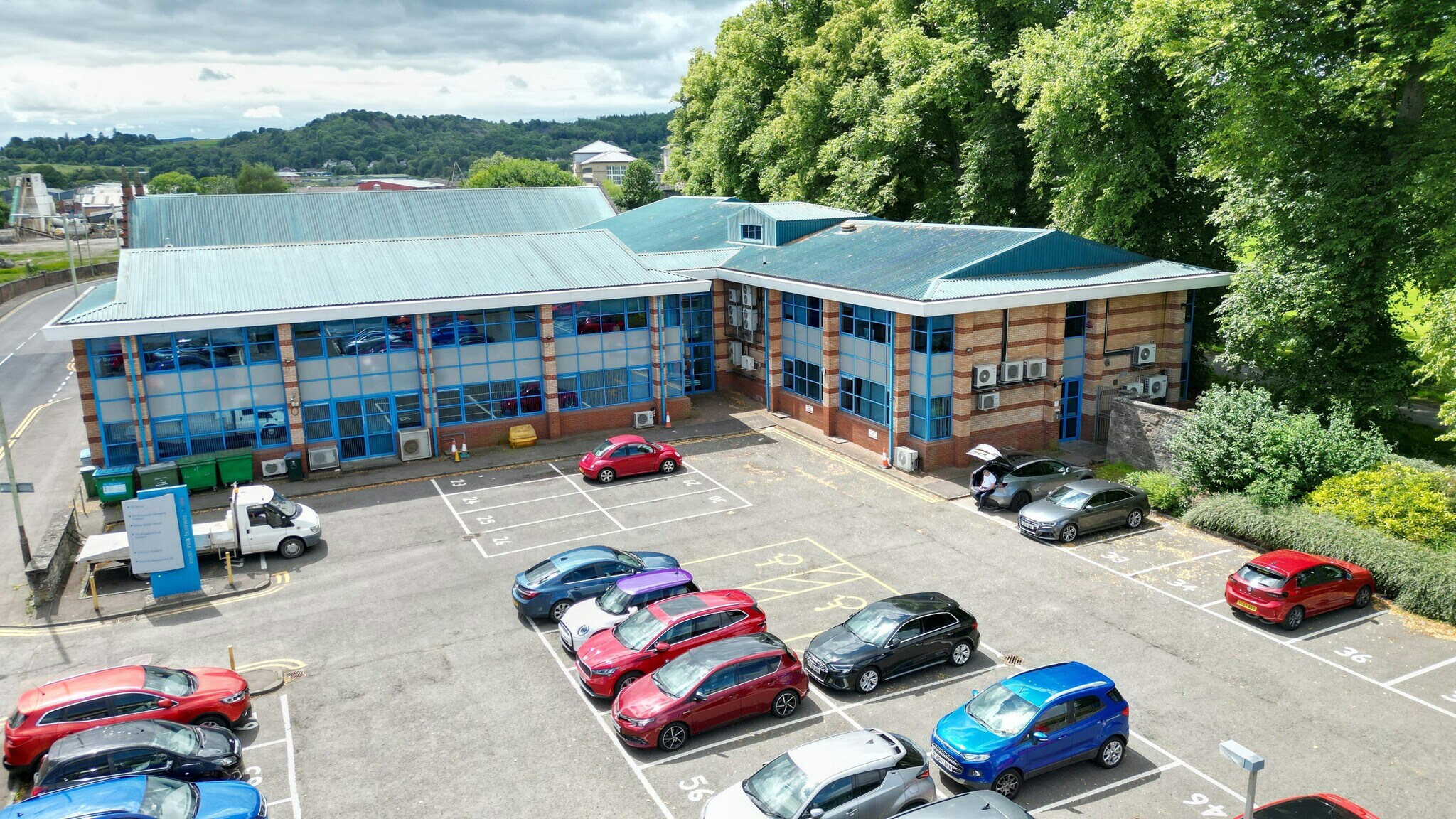 Shore Rd, Perth to rent Building Photo- Image 1 of 30