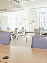 35-36 Great Marlborough St, London to rent Interior Photo- Image 2 of 5