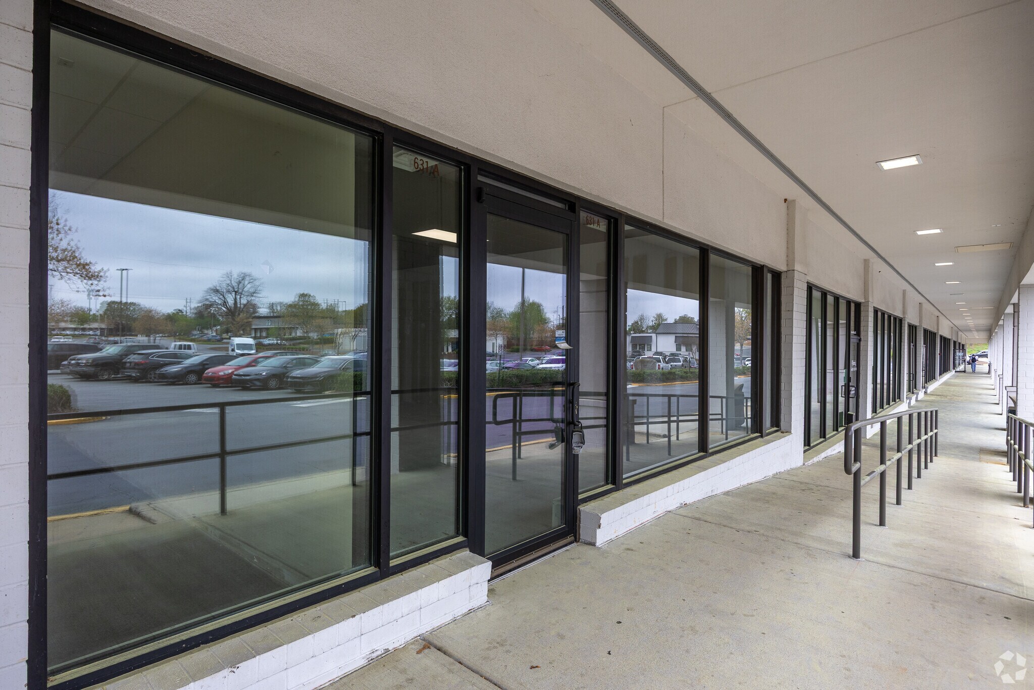 593-659 Holcomb Bridge Rd, Roswell, GA to rent Building Photo- Image 1 of 5