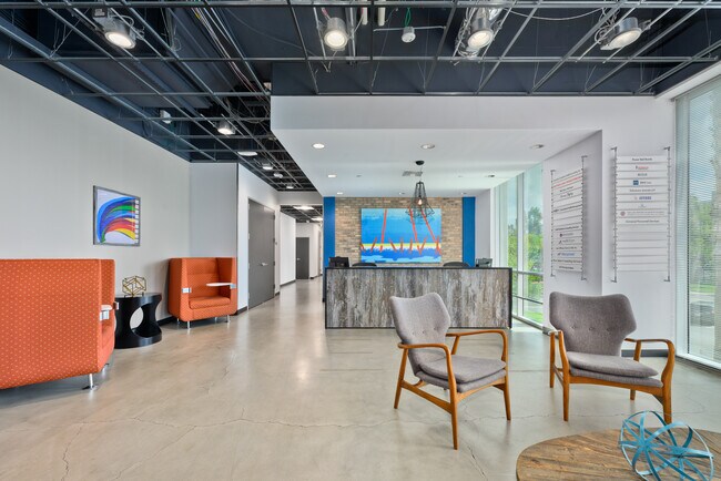 More details for 473 E Carnegie Dr, San Bernardino, CA - Co-working to Rent