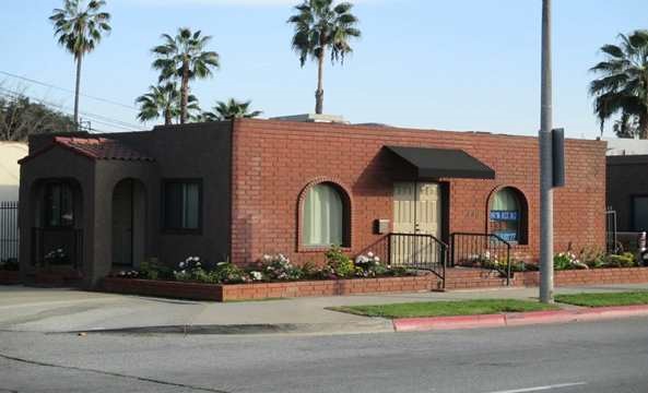 438 S Pasadena Ave, Pasadena, CA for rent - Primary Photo - Image 1 of 16