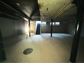 12-14 Lever St, Manchester to rent Interior Photo- Image 1 of 4