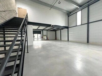 More details for 27 Avenue Du Gros Chene, Éragny - Light Industrial to Rent