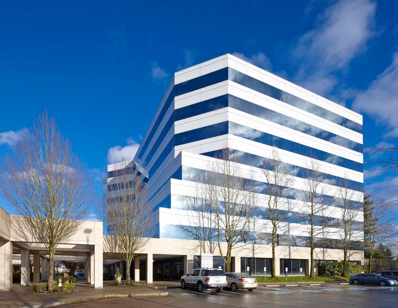 6811 S 204th St, Kent, WA to rent Building Photo- Image 1 of 28