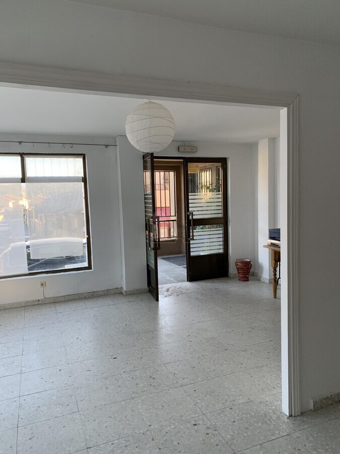 Ávila, AVI 05001 - Unit 01 -  - Interior Photo - Image 2 of 12