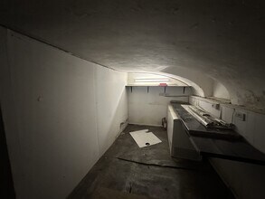 23-25 Market Pl, Brampton to rent Interior Photo- Image 2 of 9