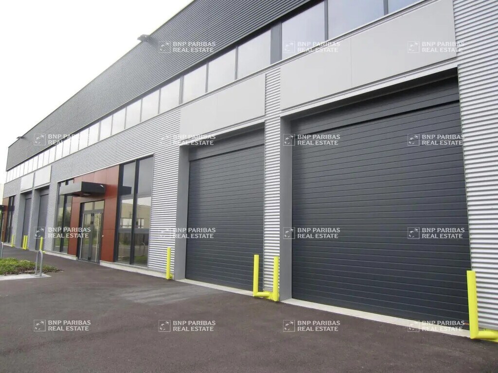 Location Local d'activités 404 m² à 813 m² - Photo 1