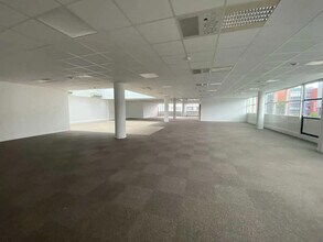 Office in Lyon to rent Building Photo- Image 1 of 1