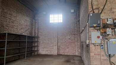 Moor Rd, Great Staughton to rent Interior Photo- Image 2 of 2