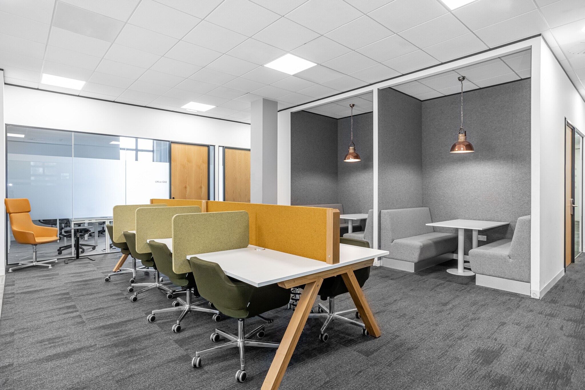 Watermans Business Park, Staines to rent Interior Photo- Image 1 of 7