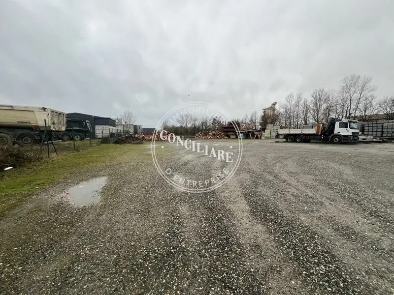 Industrial in Portet-sur-Garonne to rent Building Photo- Image 1 of 6