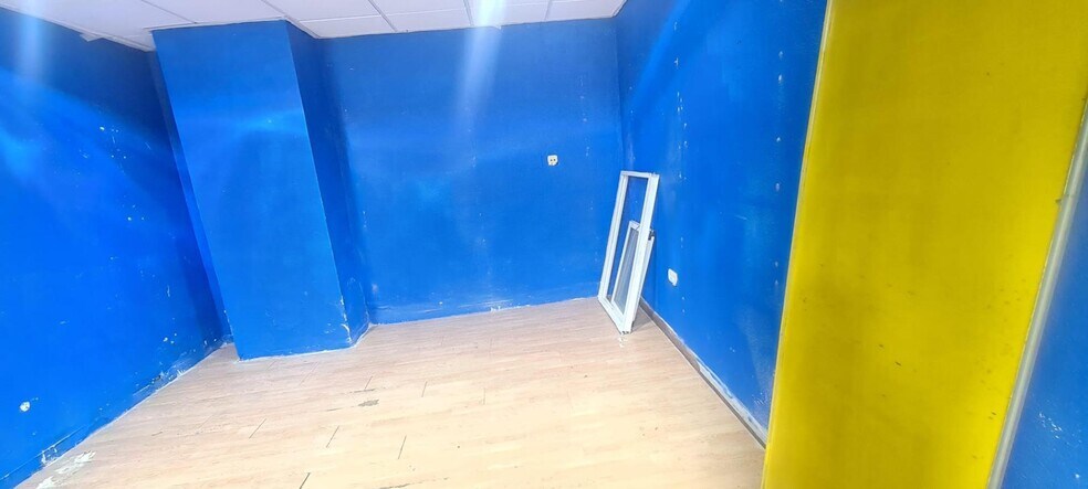 Retail in Molina de Segura, Murcia to rent - Interior Photo - Image 2 of 4