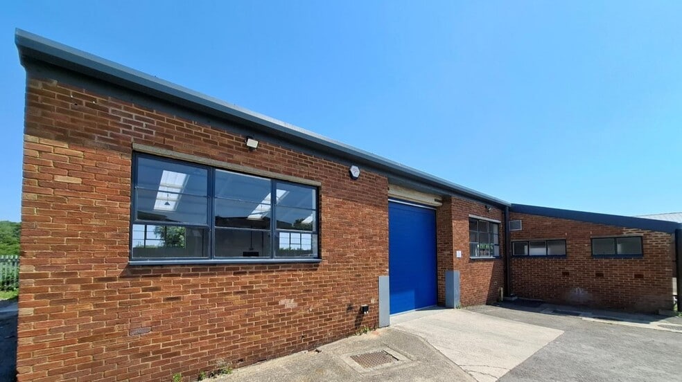 Goodridge Ave, Gloucester to rent - Building Photo - Image 3 of 5