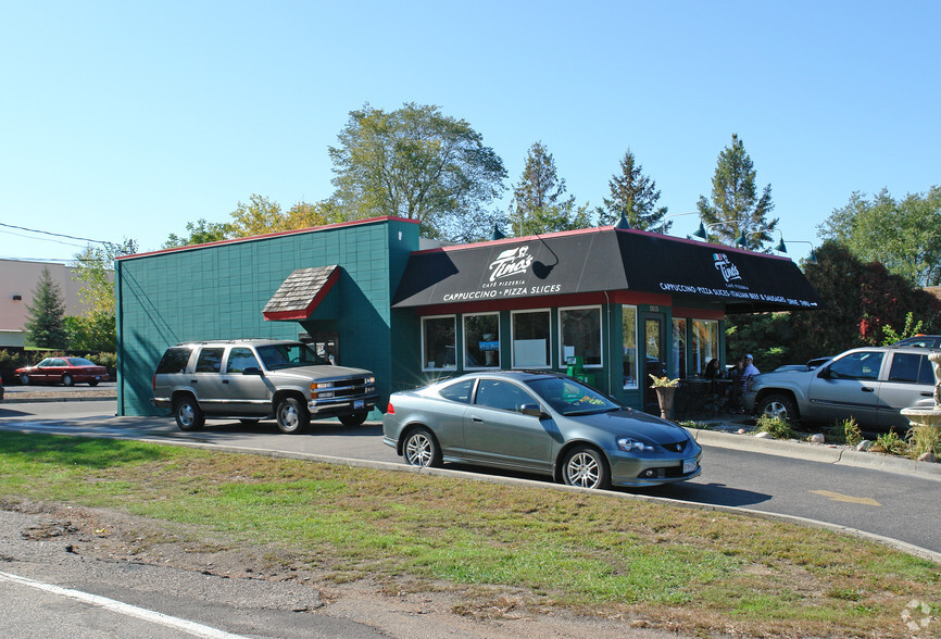 19215 Highway 7, Excelsior, MN for sale - Primary Photo - Image 1 of 1