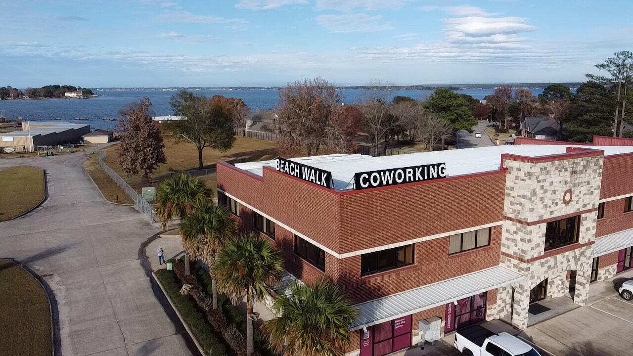 96 Beach Walk Blvd, Conroe, TX to rent Building Photo- Image 1 of 22
