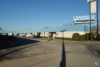 More details for 1015 N Interstate 35E, Carrollton, TX - Light Industrial for Rent