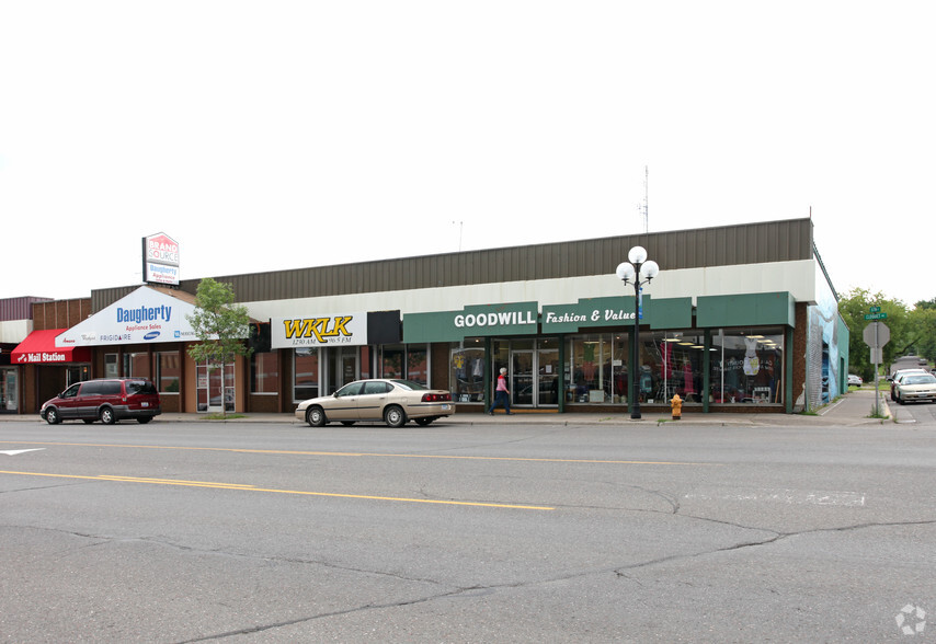 1102-1108 Cloquet Ave, Cloquet, MN for sale - Building Photo - Image 1 of 4