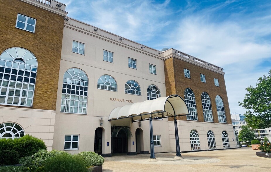 Chelsea Harbour, London to rent - Building Photo - Image 1 of 8