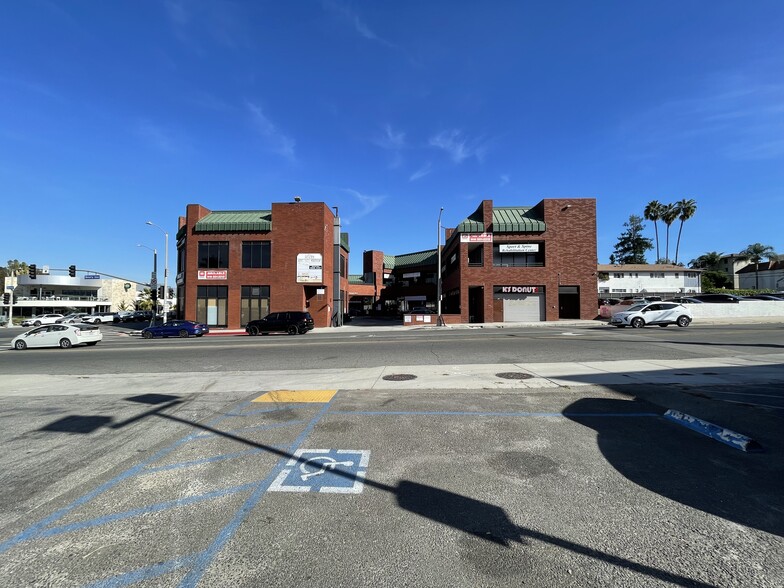 14318-14394 Ventura Blvd, Sherman Oaks, CA for rent - Building Photo - Image 2 of 3