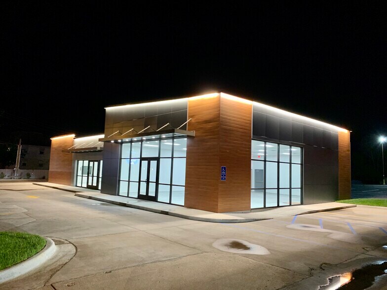 1109 E Battlefield St, Springfield, MO for sale - Building Photo - Image 1 of 1