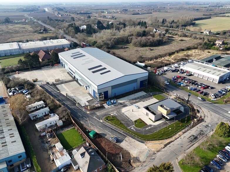 Cromwell Rd, Wisbech to rent - Aerial - Image 2 of 5