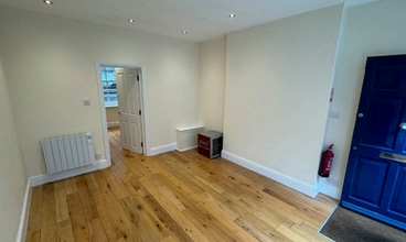 18A Hanson St, London to rent Interior Photo- Image 2 of 2