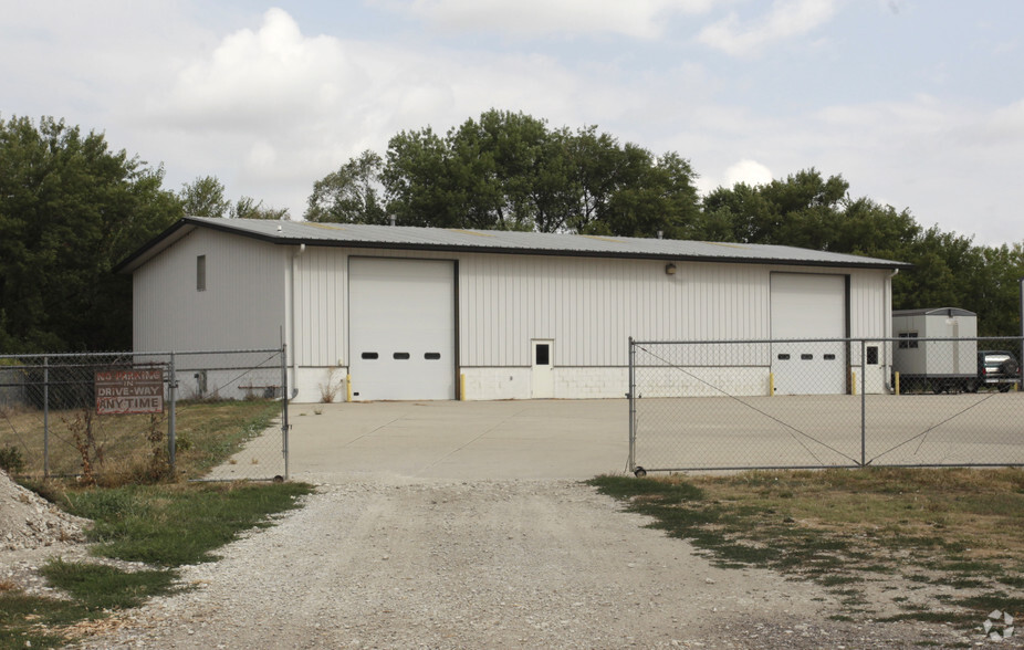 20722 W Ne-370, Gretna, NE for sale - Primary Photo - Image 1 of 1