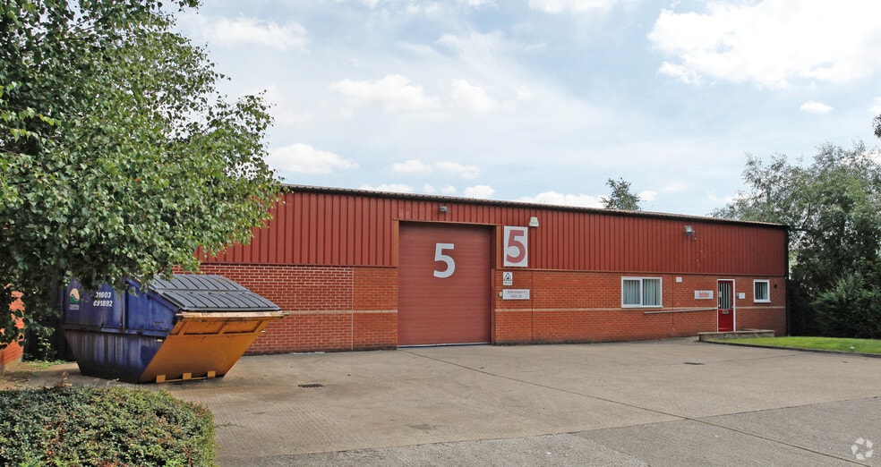 4-5 Barrow Close, Norwich for sale - Primary Photo - Image 1 of 1