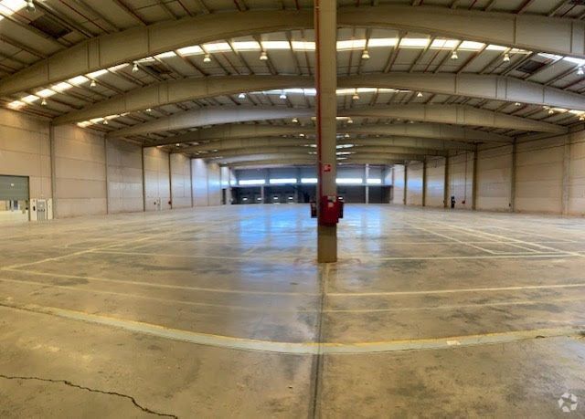 Industrial in Fontanar, Guadalajara to rent - Building Photo - Image 3 of 5