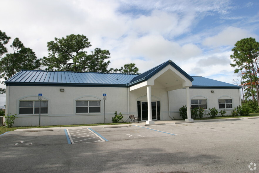 850-870 Cidco Rd, Cocoa, FL for rent - Building Photo - Image 3 of 10