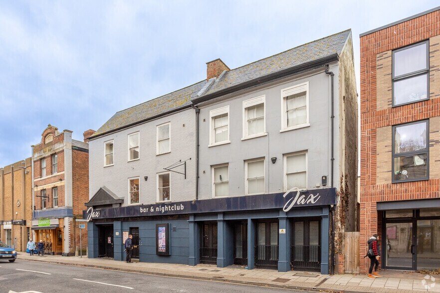 5-7 Brunswick Rd, Gloucester to rent - Building Photo - Image 3 of 3