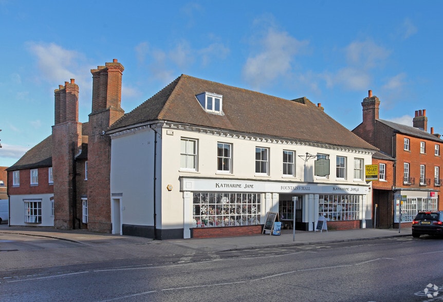 90-98 High St, Odiham to rent - Primary Photo - Image 1 of 3