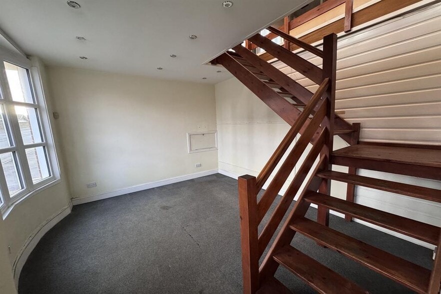 Nottingham Rd, Nottingham for sale - Building Photo - Image 2 of 25