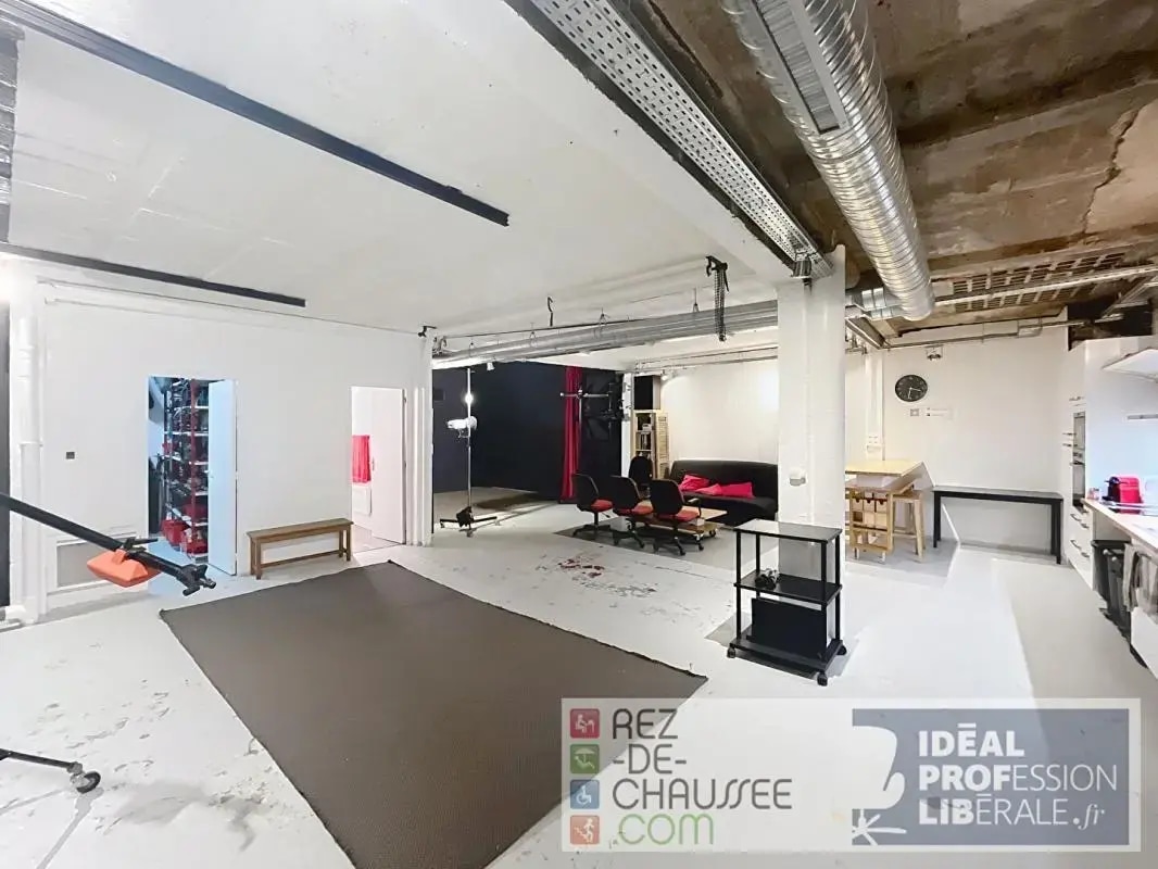 Puteaux, HDS 92800 -  -  - Interior Photo - Image 1 of 7