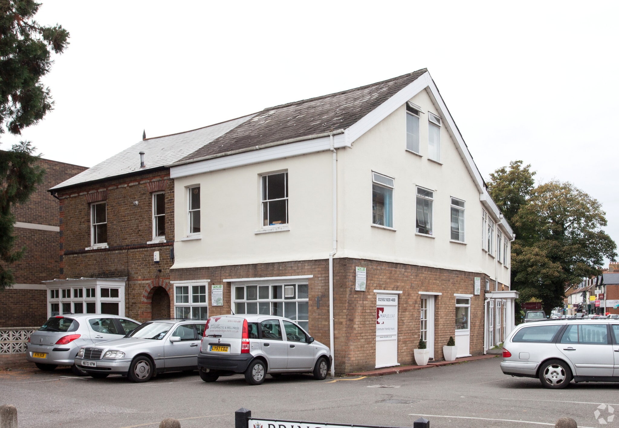 28 Queens Rd, Weybridge for sale Primary Photo- Image 1 of 1