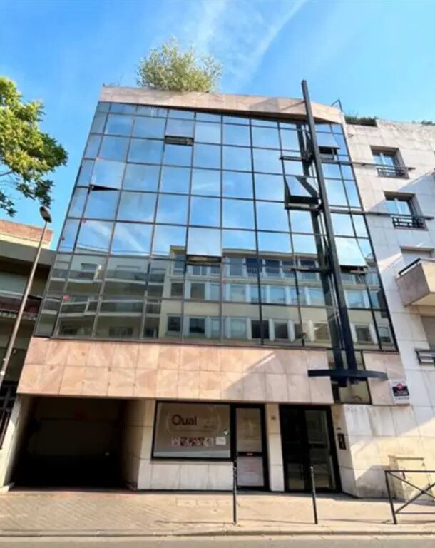 Office in Boulogne-Billancourt for sale Building Photo- Image 1 of 4